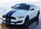 2016-mustang-shelby-gt500-white-01
